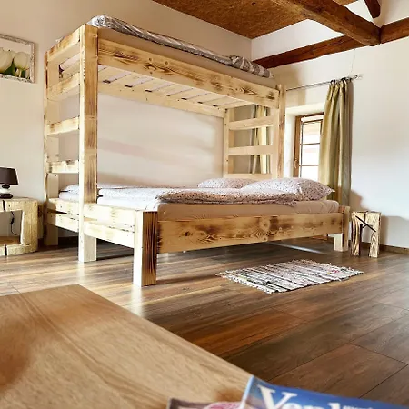 Homestay szállás Farma Náhlov *